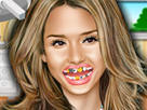 Jessica Alba Diş Bakımı